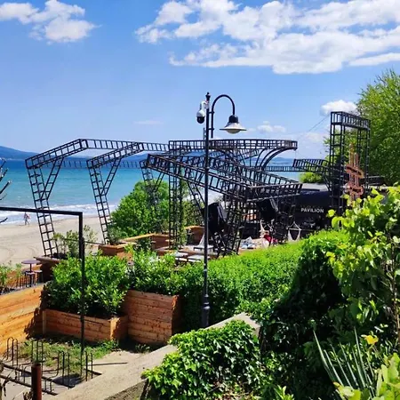 студио в центъра на Burgas Stad